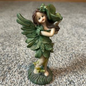 7 inch tall fairy statue